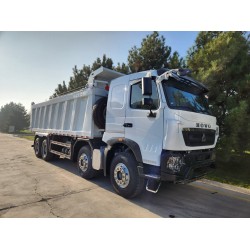 Автосамосвал HOWO T7H 8×4 с кузовом Sunhunk 26 м³